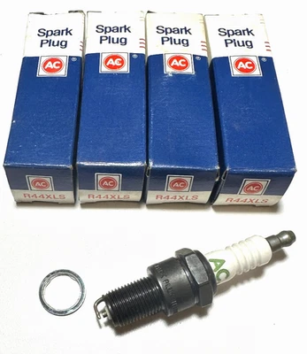 Set of 4 NOS ACDelco Spark Plugs R44XLS - Image 1 of 3