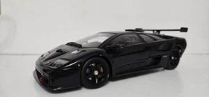 AutoArt 1/18 Lamborghini Diablo Black GTR Model Car with Rear Spoiler - Picture 1 of 12