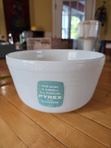 Vintage PYREX All Purpose Bowl White Original Sticker - Picture 1 of 11