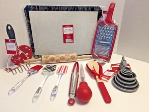 12 Piece Baking Set Rolling Pin Silicone Mat Scraper Collapsible Measuring  - Picture 1 of 10