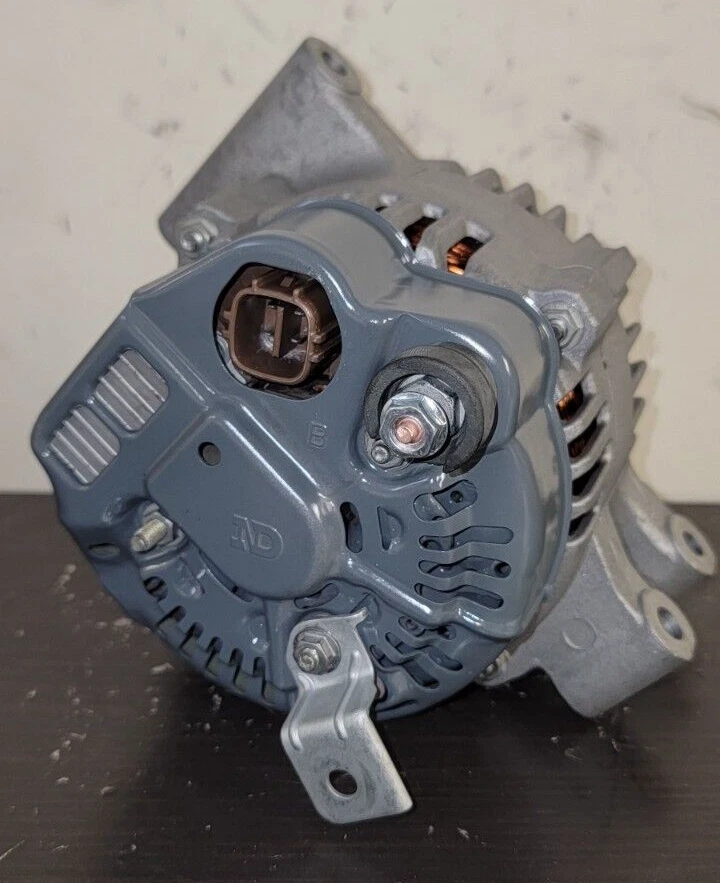 Honda Civic SI Alt L4 2,0 litros 2002-2003-2004-2005 OEM/Reman por RR_Alternators Foto 1 de 4