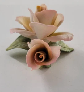 Napoleon Capodimonte Porcelain Double Rose Pink Yellow Figurine Made in Italy - Picture 1 of 7
