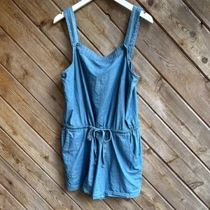 Old Navy Light Blue Denim Romper shorts size large - Picture 1 of 4