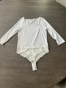 Neu mit Etikett L'Agence Angel Body mit eckigem Ausschnitt in Weiß Gr. L - Bild 1 von 14