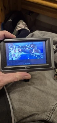 Garmin Zumo 660  Navigationsgerät für Auto, Motorrad, Pkw, WoMo - Bild 1 von 4