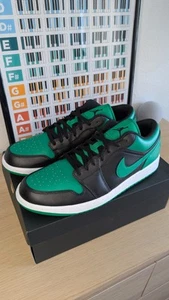 Air Jordan 1 Low Gr. 47,5  Black / Lucky Green White - Bild 1 von 4