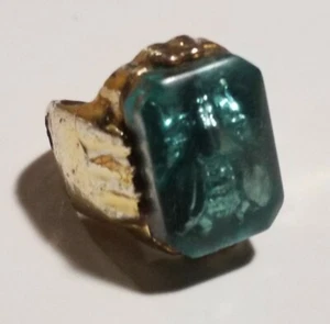 Vintage 1950's Premium Prize Childs Ring Green w Bug/ Insect Entombed Inside - Picture 1 of 10