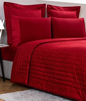 $2450 NOVO Frette GROOVE ALLOVER 4 PEÇAS CONJUNTO Cobertura Shams Vermelho Escuro KING EURO - Imagem 1 de 4
