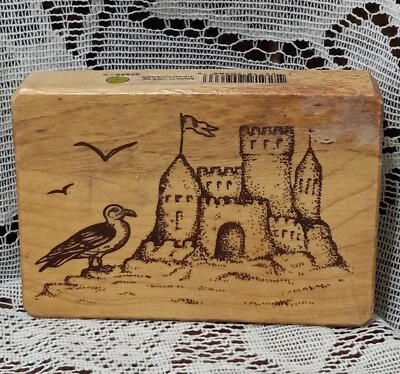 De colección. Sello de goma montado en madera INKADINKADO, castillo de arena, playa, gaviota, océano Foto 1 de 4