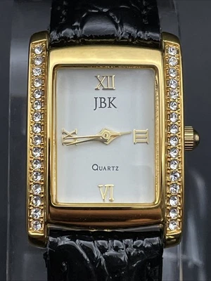 Reloj Camrose & Kross Jacqueline Kennedy JBK Tono Dorado Correa Cuero Negro  Foto 1 de 4