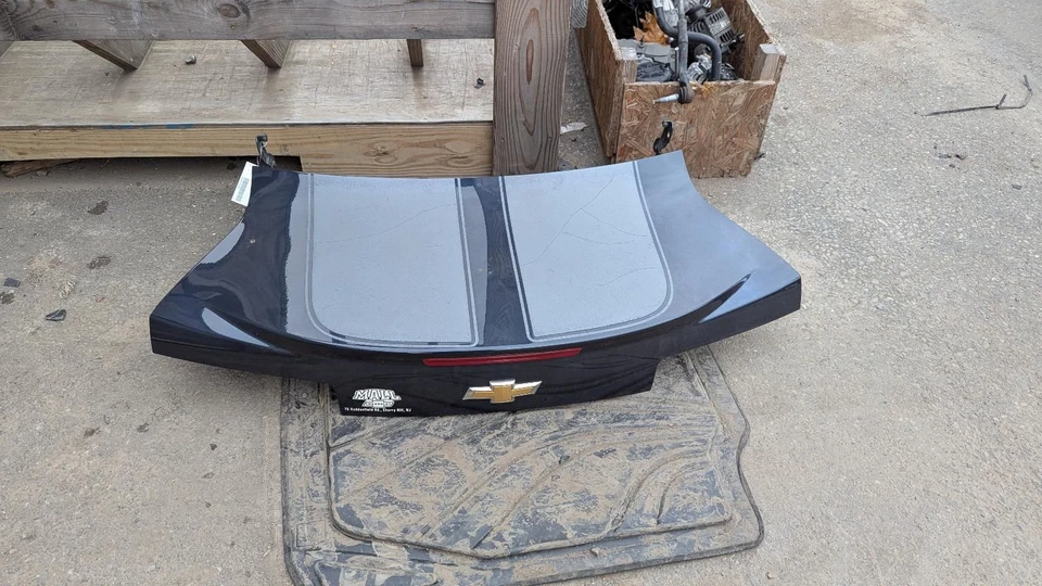 (LOCAL PICKUP ONLY) Trunk/Hatch/Tailgate Coupe Without Spoiler Fits 14-15 CAMARO Foto 1 de 4