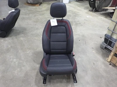 Asiento eléctrico delantero derecho Chevrolet Equinox RS 2025 con canastilla térmica 330 Foto 1 de 4