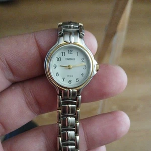 Carriage Timex Women's Watch Gold Silver Tone White Dial 24mm - New Battery - Picture 1 of 4