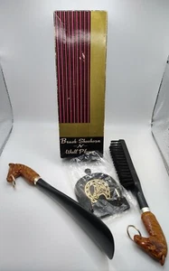 Vintage Horse head shoehorn brush Wall hanging hook Plastic Hong Kong Mcm retro - Picture 1 of 12