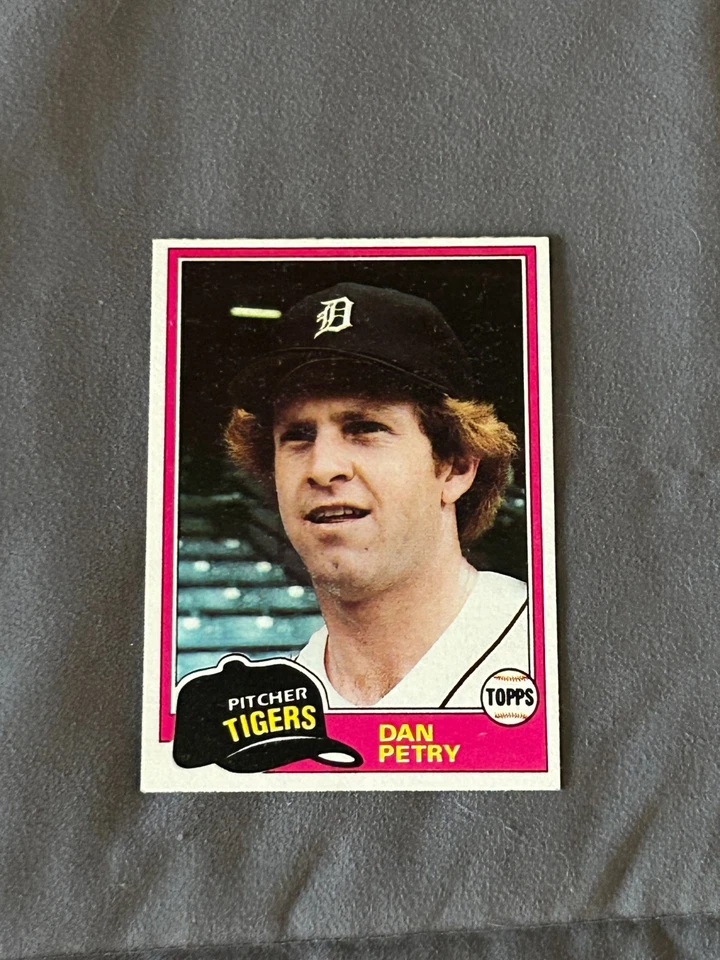 1981 Topps baseball complete your set - Image 1 of 1