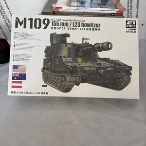 AFV club #35329 1/35 M109 155mm/L23 Howitze - Picture 1 of 4