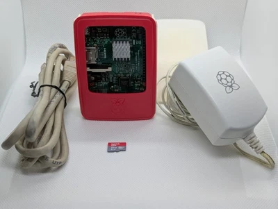 Raspberry Pi 2 Model B - Completo di accessori originali e microSD da 32GB - Immagine 1 di 4
