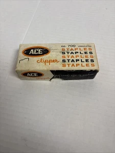 VINTAGE Ace Clipper Staples No. 700 Open Box - Picture 1 of 3