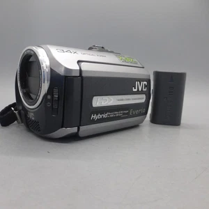 JVC Everio GZ-MG130EK Handheld High Definition HDD Camcorder Silver Tested - Picture 1 of 8