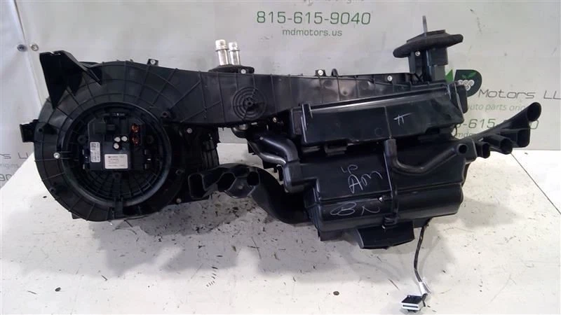 Chevrolet Colorado 2018-2023, carcasa evaporador calefacción aire acondicionado 84286463, 84355028 Foto 1 de 4