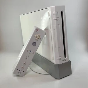 Sistema Nintendo Wii bianco completo (Nintendo Wii, 2010) - Foto 1 di 16