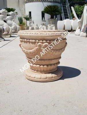 VASO CALICE ORCIO FIORIERA PER PIANTE E FIORI DA ESTERNO GIARDINO IN CEMENTO H40 - Immagine 1 di 4