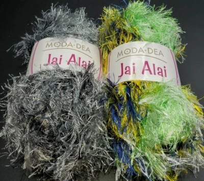 2 SKEINS/BALLS OF (DISCONTINUED) MODA DEA JAI ALAI YARN - GEM & FERN - Image 1 of 4