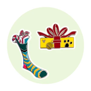 Pluto Disney Pin: Christmas Stocking and Present Gift Box - Picture 1 of 5