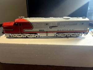 Lionel 6-18952 2000 ATSF Railway Alco PA-1 Diesel Locomotive - Picture 1 of 15