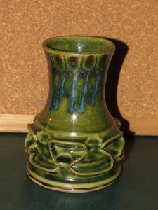 70s DRIP GLAZE STYLE ART POTTERY VASE VINTAGE K. KAKAR 5.5" GREEN BLUE - Picture 1 of 7