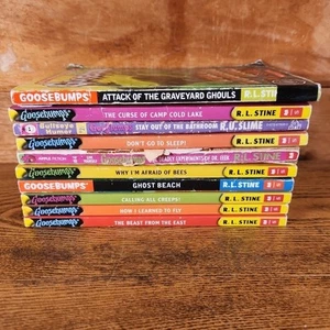 Goosebumps by RL Stine Paperback Lot (10) - Picture 1 of 3
