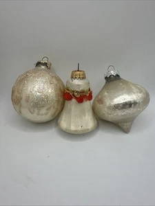 Lote de 3 adornos navideños vintage de vidrio de mercurio bola de lágrima de campana - Imagen 1 de 3