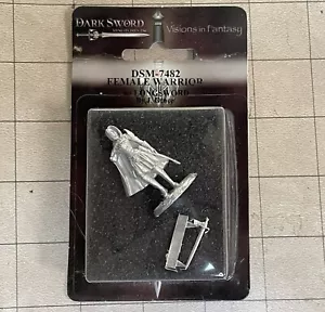 Kriegerin mit Langschwert - Dark Sword Miniatures - DSM-7482 - Bild 1 von 1