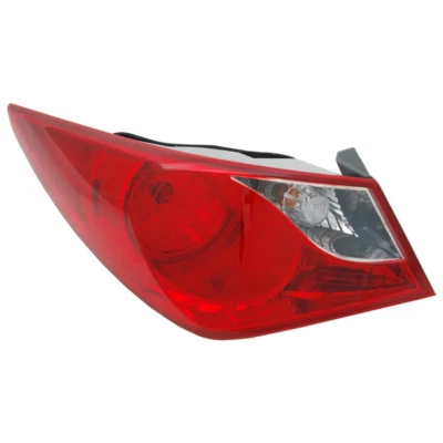 Задний фонарь в сборе TYC 11-6348-00 для Hyundai Sonata 11-14 годов выпуска - Изображение 1 из 3