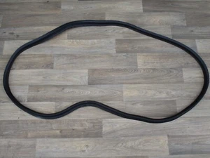 05-09 MUSTANG TRUNK WEATHER STRIP SEALS  OEM FACTORY STOCK  05 GREEN - Picture 1 of 10