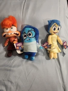 Inside Out 2 Film Angst Freude Traurigkeit sprechende Plüschpuppen 8-9 Zoll Set 3 NEU 2024 - Bild 1 von 3