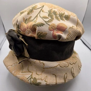Sombrero para mujer Maggie Mae estampado floral - Imagen 1 de 6