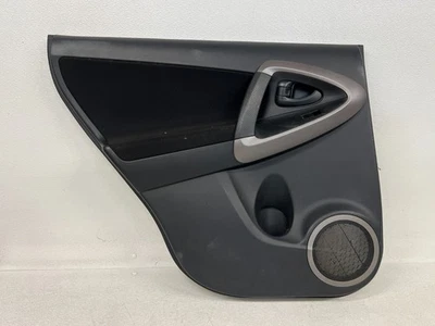 ⭐Cubierta del panel interior de la puerta del lado del conductor trasero izquierdo deportivo TOYOTA RAV4 2006-2009 OEM Foto 1 de 4