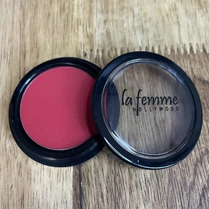 La Femme Cosmetics Rouge On Rouge Shadow 0,14 Unzen ROT Brandneu - Bild 1 von 4