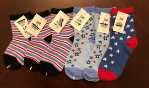 NWT Kids Patriotic Flag Stars & Stripes. Perfect for Election - Picture 1 of 12
