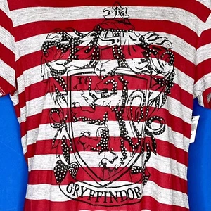 Harry Potter Womens Striped XXL Gryffindor Rhinestone Crest Wizarding World NWT - Picture 1 of 5