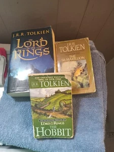 j.r.r. tolkien the silmarillion lord of the rings the hobbit book lot - Picture 1 of 4