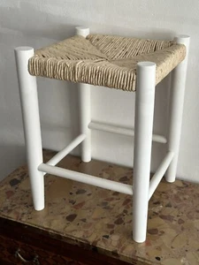 Vintage Rustic French Painted White Wood/Woven Rush/Seagrass Seat Stool - Picture 1 of 6