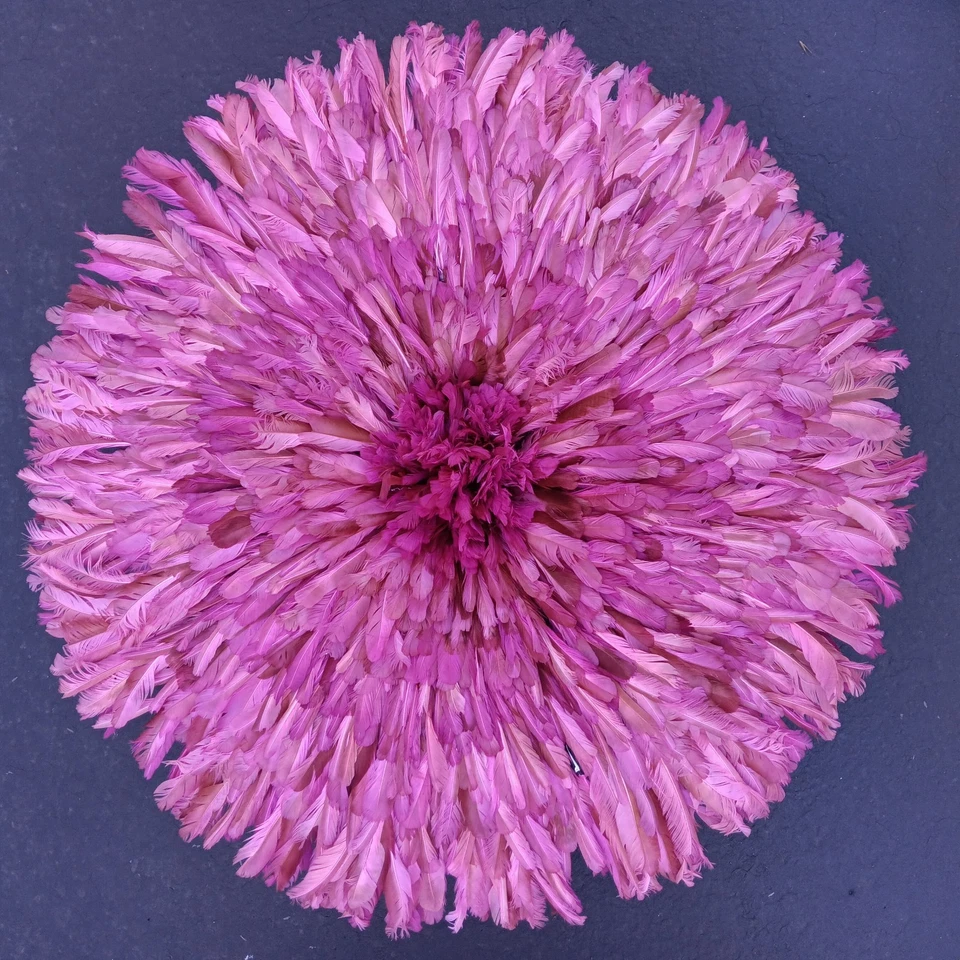 Cocar de penas tradicional roxo 34" feito à mão chapéu Juju HomeDecor Camarões  - Imagem 1 de 4