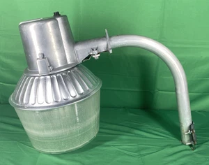 Outdoor LED Yard Street Light Barn Light House Light - Picture 1 of 8