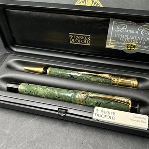Vtg 1993 Parker Duofold Jade Green Marble Centennial 18K Fountain Pen Made in UK - Picture 1 of 12