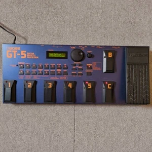 BOSS GT-5 Multi Effects Guitar Processor Pedal MIJ Tested Working Used Fm Japan - Picture 1 of 15