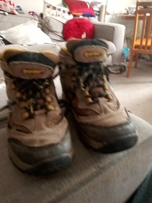 Botas impermeables para caminar de alta tecnología talla J12uk Euro 31 para niños Foto 1 de 4