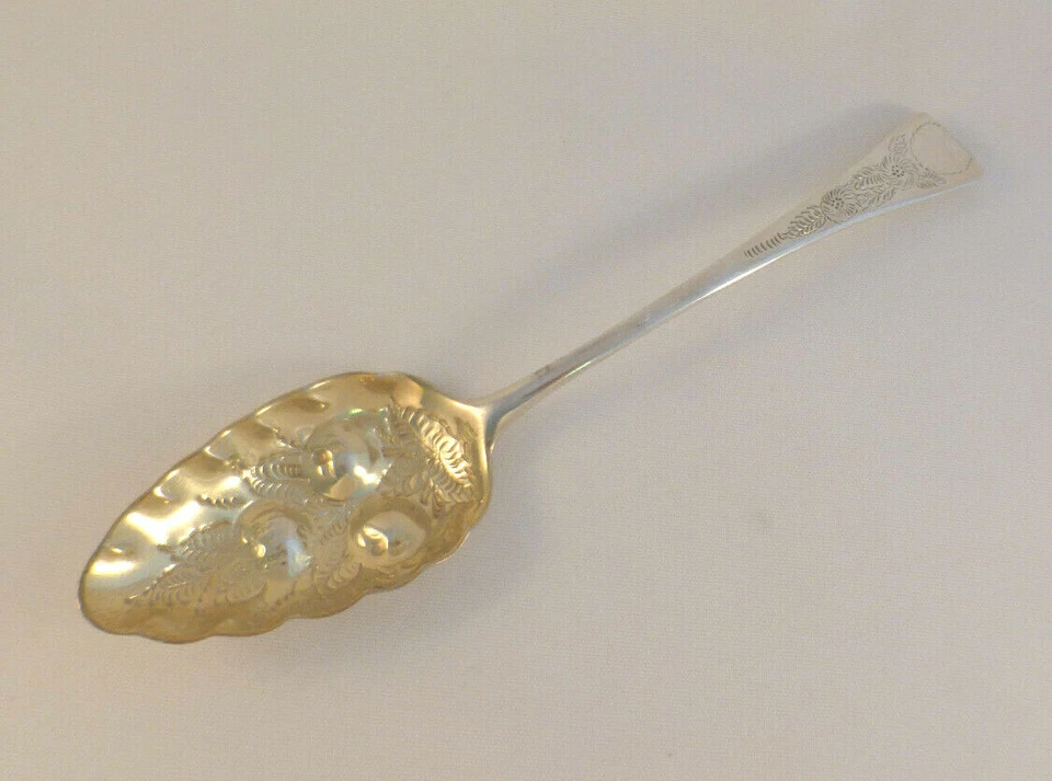 Декорированная грузинская сервировочная ложка 1800 г. из стерлингового серебра Лондон, Англия 8 3/4 дюйма - Изображение 1 из 4