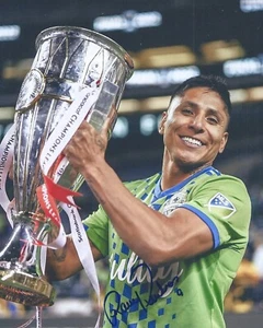 Raul Ruidiaz Signed 8×10 Photo Seattle Sounders FC MLS Soccer Autographed COA D - Picture 1 of 1